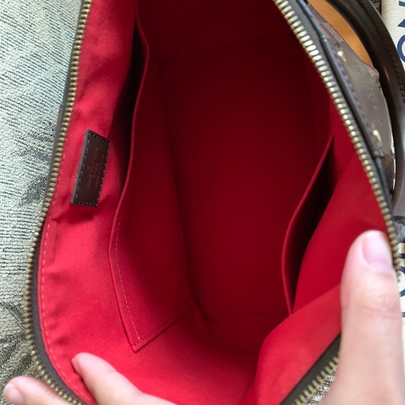 ***SOLD****Authentic Louis Vuitton Sienna MM in damier ebene - Picture 3 of 5